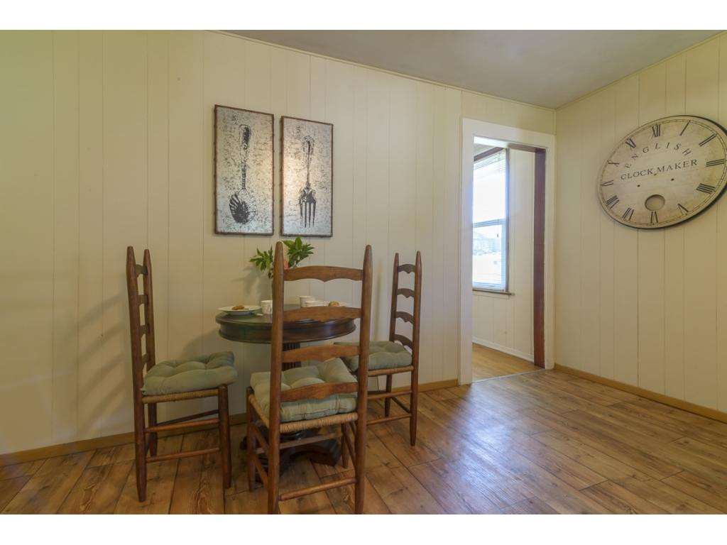 304 Maple Street Glade Spring, VA 24340 - Photo 14 of 28 EatIn Kitchen