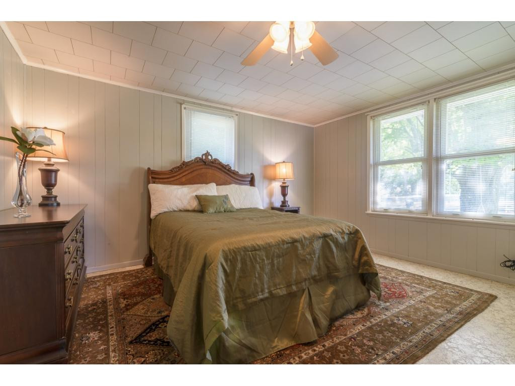 304 Maple Street Glade Spring, VA 24340 - Photo 17 of 28 Photo 17