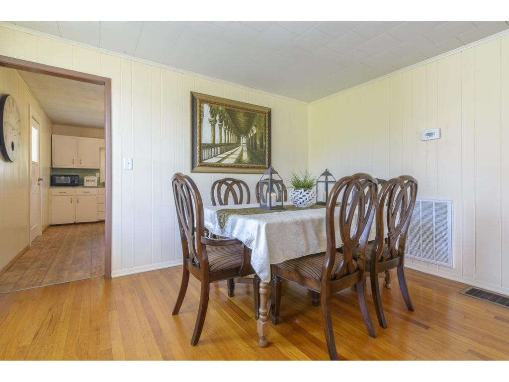 304 Maple Street Glade Spring, VA 24340 - Photo 10 of 28 Casual or Formal Dining Area