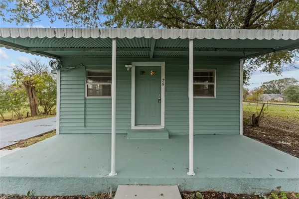 $1,200 | 25 2nd Avenue North, Texas City, TX 77590