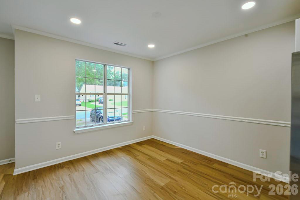 6020 Running Deer Road Charlotte, NC 28214 - Photo 8 of 20 Gallery Image 8