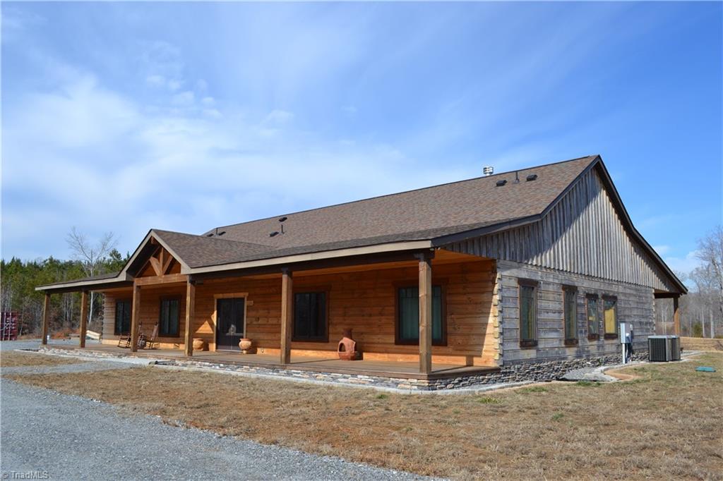 278 Bear Road Madison, NC 27025 - Photo 4 of 43