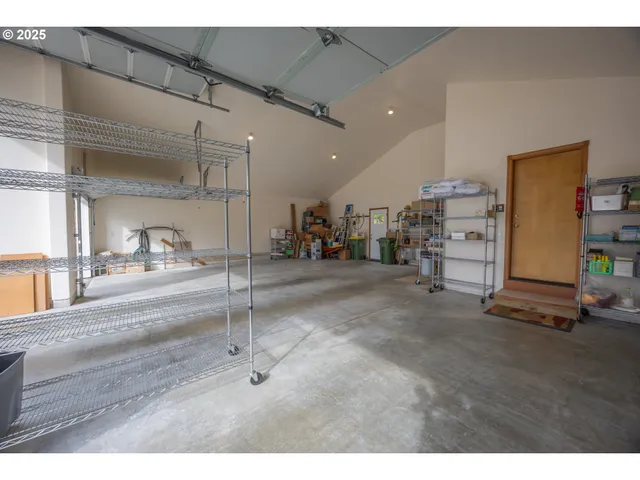 a view of parking area