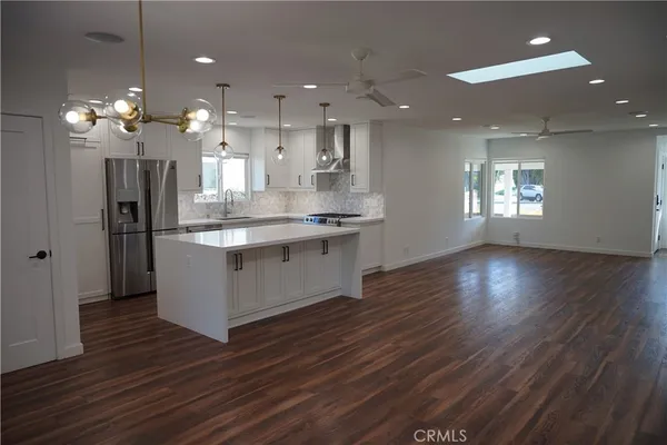 $6,000 | 4466 Sherman Oaks Circle, Sherman Oaks, CA 91403