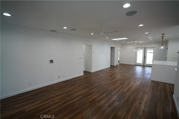 $6,000 | 4466 Sherman Oaks Circle, Sherman Oaks, CA 91403