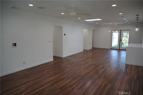 $6,000 | 4466 Sherman Oaks Circle, Sherman Oaks, CA 91403