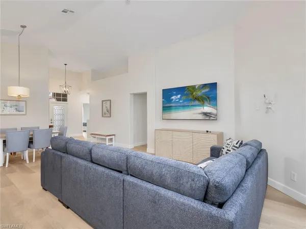 $12,000 | 92 Glen Eagle Circle, Naples, FL 34104