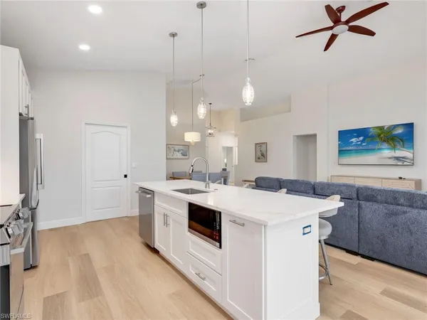 $12,000 | 92 Glen Eagle Circle, Naples, FL 34104