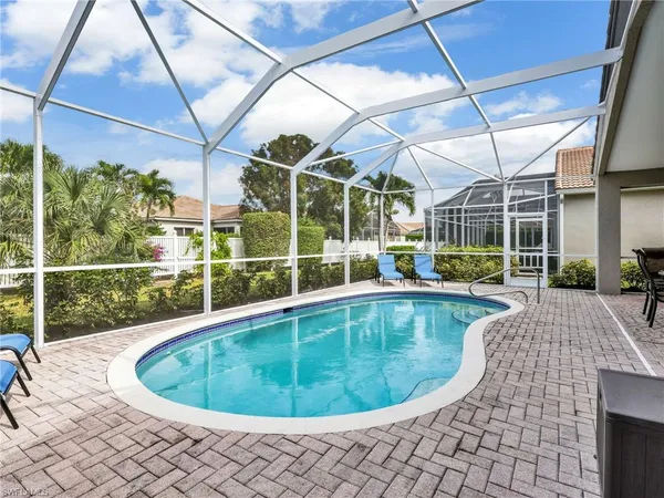 $12,000 | 92 Glen Eagle Circle, Naples, FL 34104