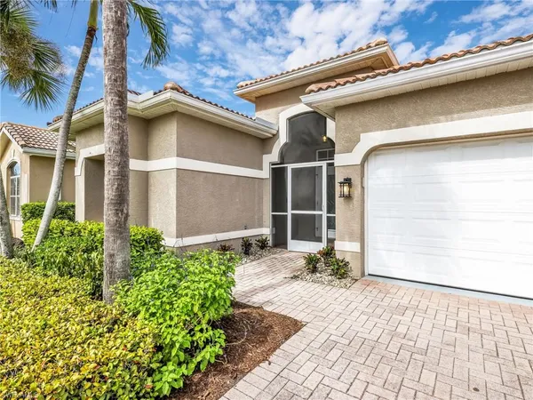 $12,000 | 92 Glen Eagle Circle, Naples, FL 34104