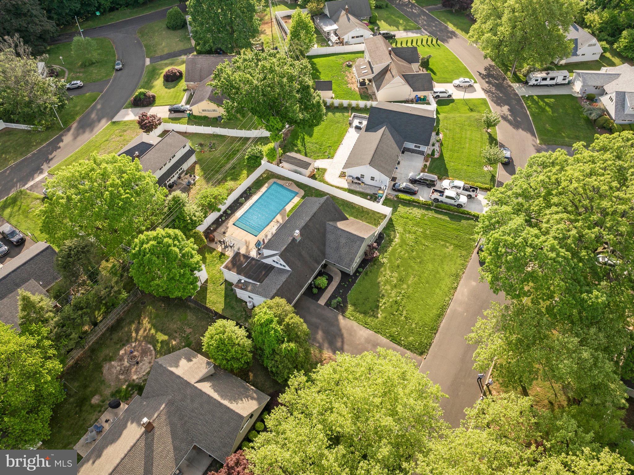 30 Roving Road Levittown, PA 19056 - Photo 38 of 40 an aerial view of a house with a garden