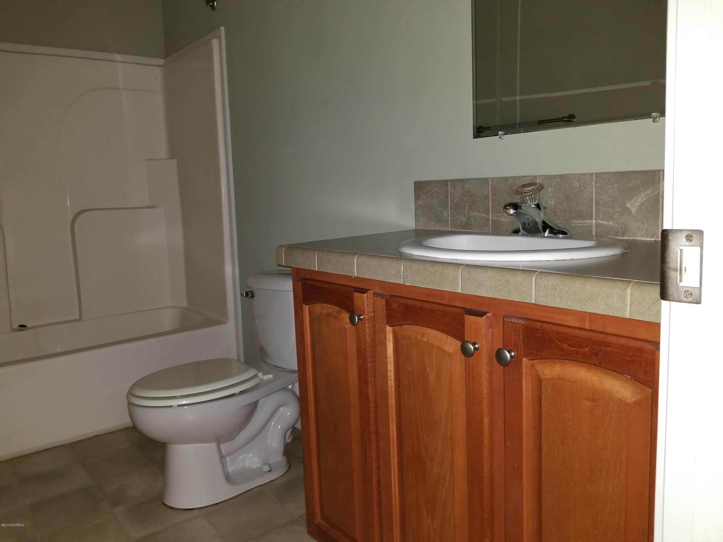 1664 Bayview Road Bath, NC 27808 - Photo 15 of 29 20181013_135402