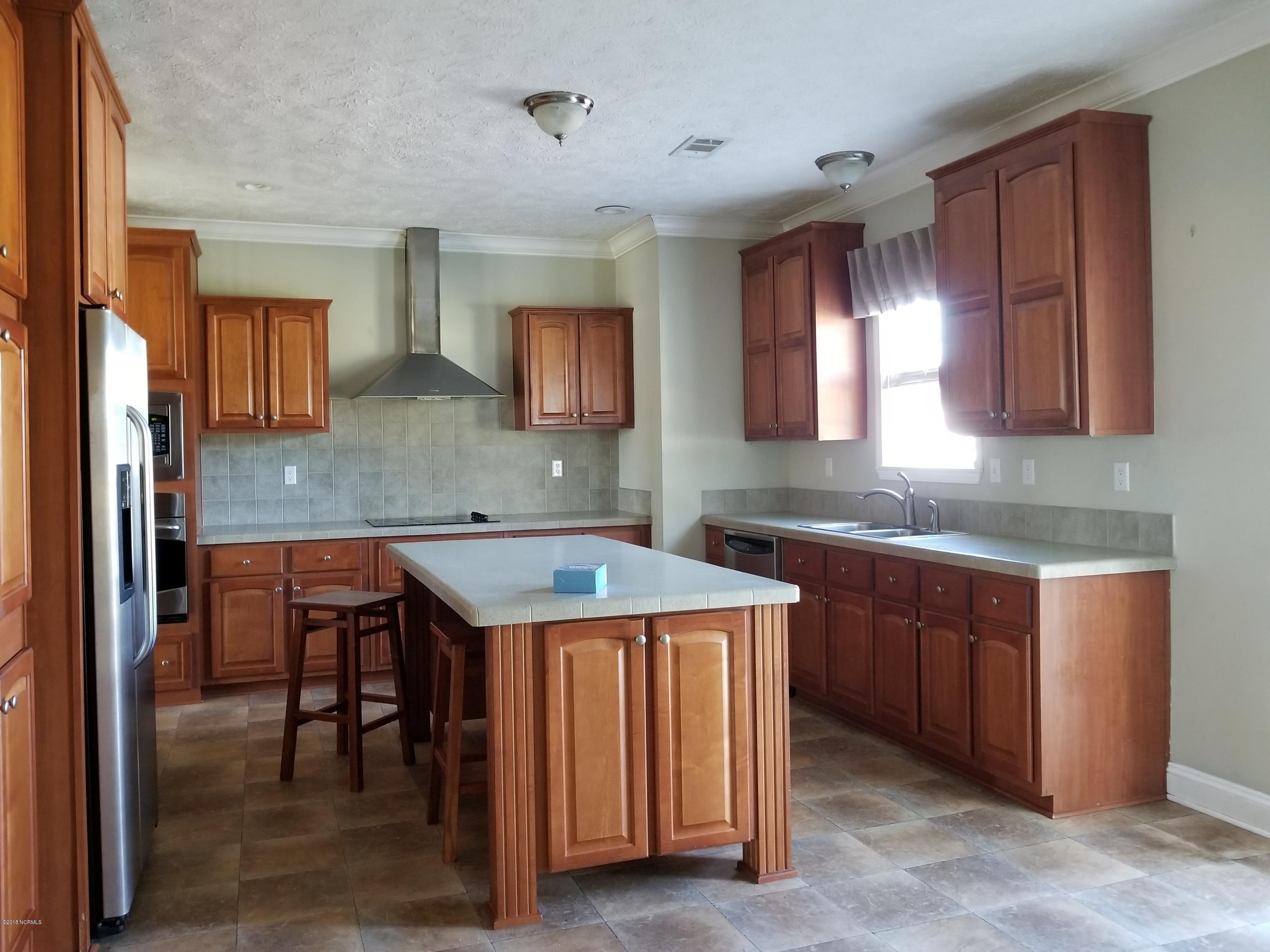 1664 Bayview Road Bath, NC 27808 - Photo 9 of 29 20181013_134719