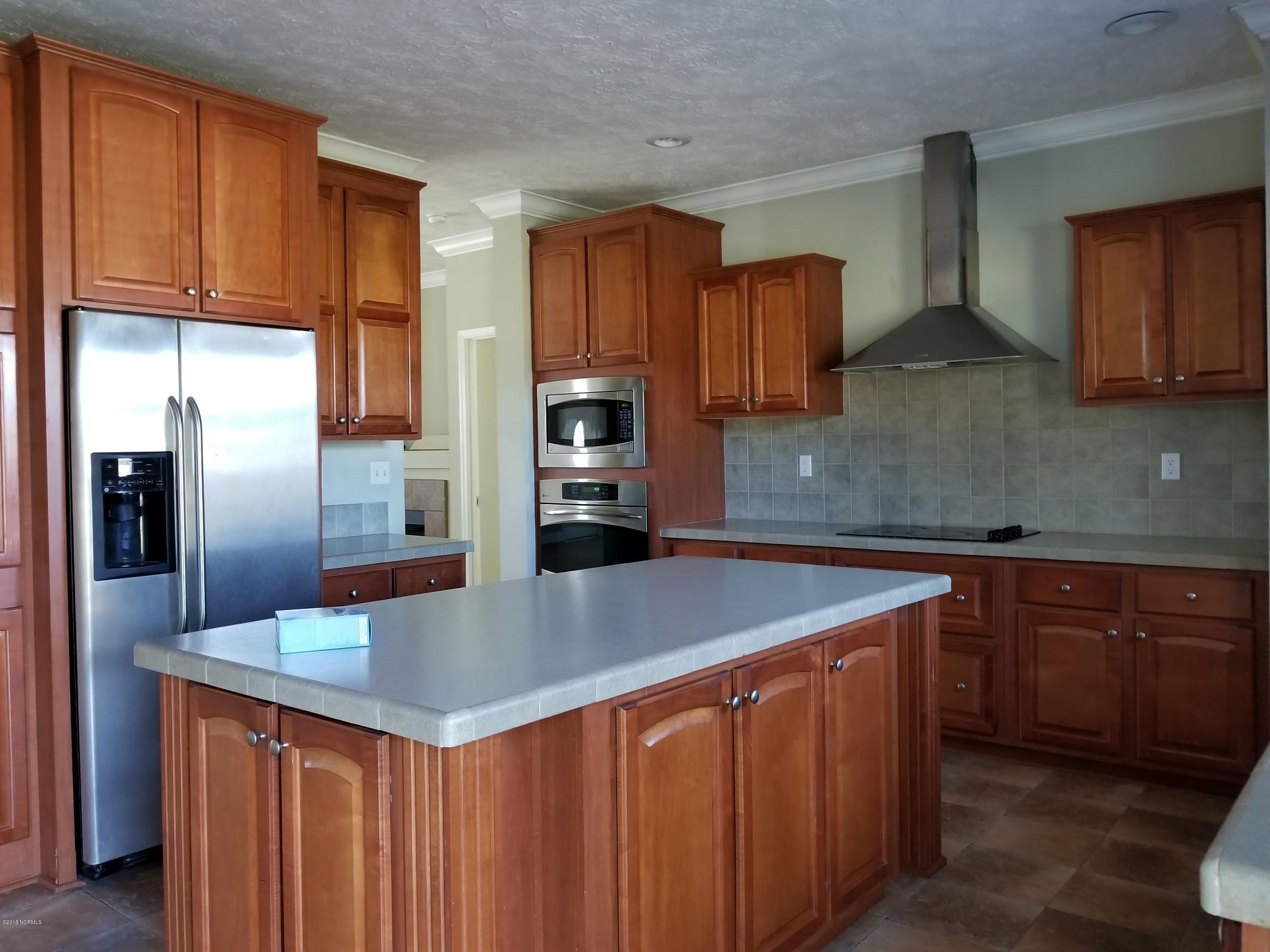 1664 Bayview Road Bath, NC 27808 - Photo 10 of 29 20181013_134817