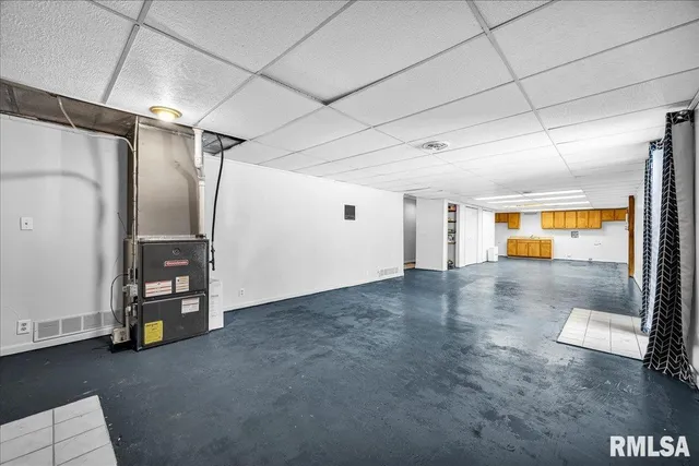 $349,900 | 753 Susan Drive, Knoxville, IL 61448