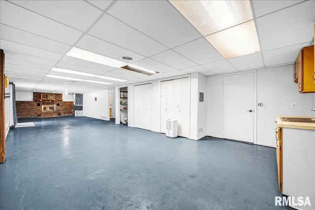 $349,900 | 753 Susan Drive, Knoxville, IL 61448