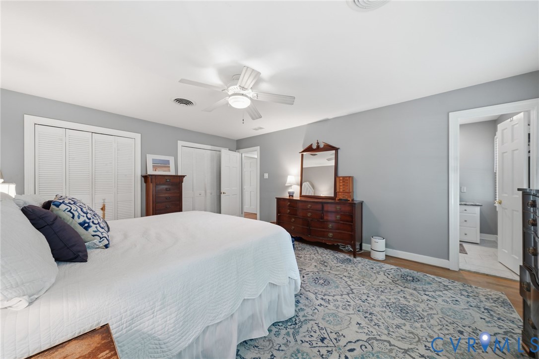 2101 Castlebridge Road Midlothian, VA 23113 - Photo 21 of 37 a bedroom with a bed and a television