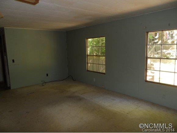 44 Mountain View Road Asheville, NC 28806 - Photo 6 of 12 Gallery Image 6