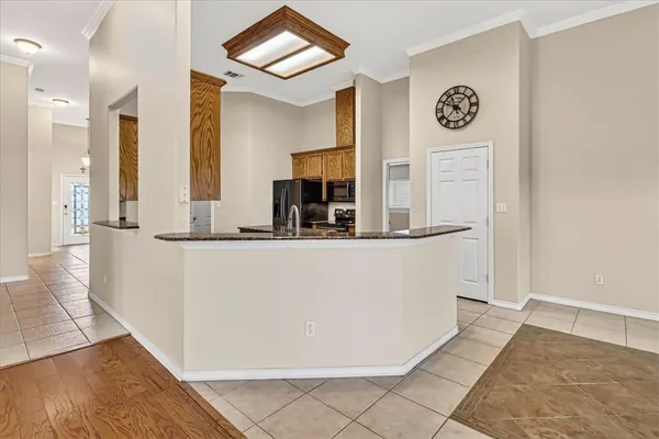 $2,595 | 6325 Oso Parkway, Corpus Christi, TX 78414