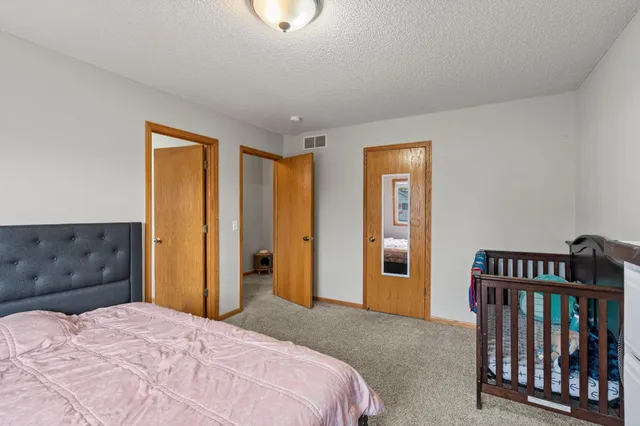 $339,900 | 504 Maple Street, Belle Plaine, MN 56011