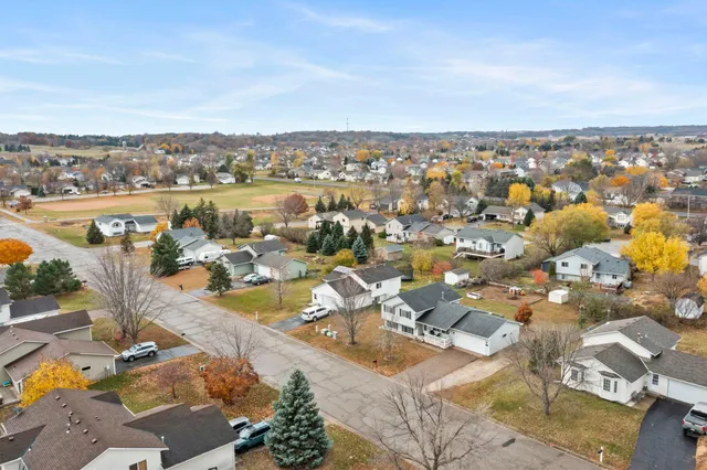 $339,900 | 504 Maple Street, Belle Plaine, MN 56011