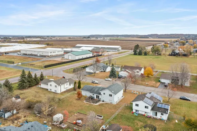 $339,900 | 504 Maple Street, Belle Plaine, MN 56011