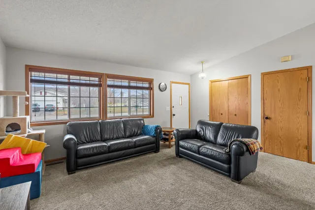 $339,900 | 504 Maple Street, Belle Plaine, MN 56011