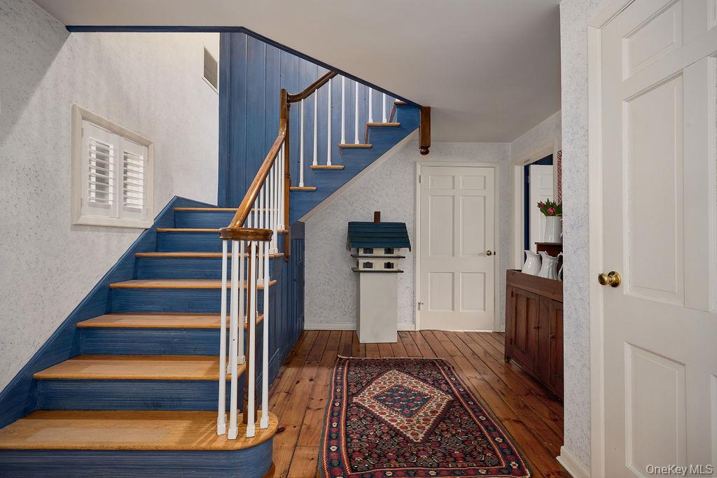 8 Nancys Lane Pound Ridge, NY 10576 - Photo 5 of 29