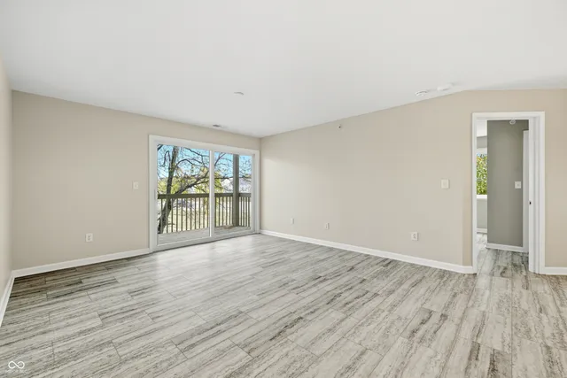 $246,900 | 12515 Timber Creek Drive, Unit 8, Carmel, IN 46032