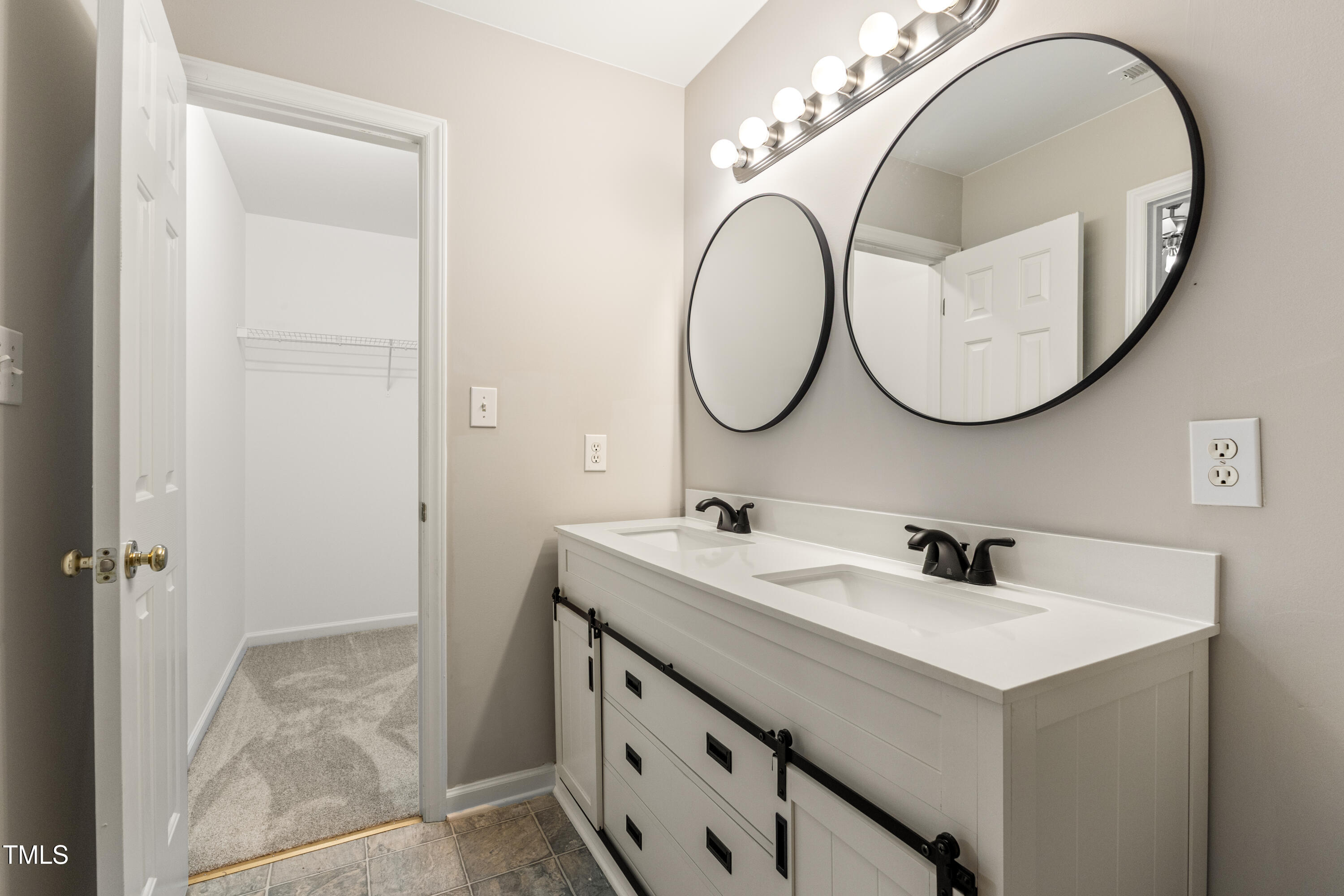 8315 Tierra Del Sol Way Raleigh, NC 27616 - Photo 16 of 29 CY1A8472