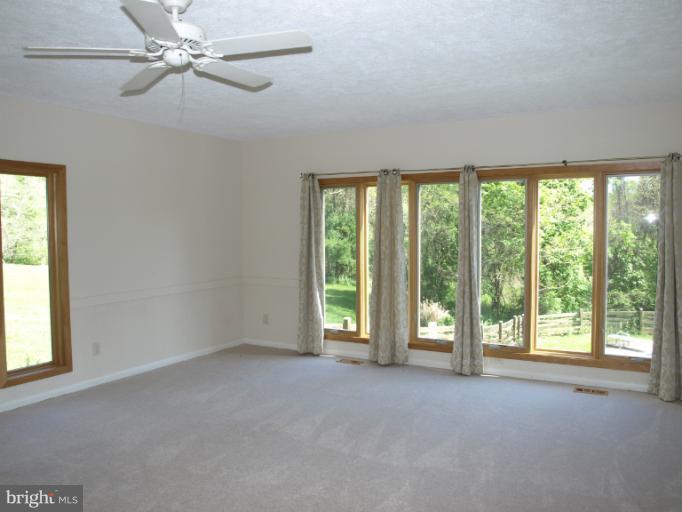 2527 Merrymans Mill Road Phoenix, MD 21131 - Photo 2 of 30 Family Room