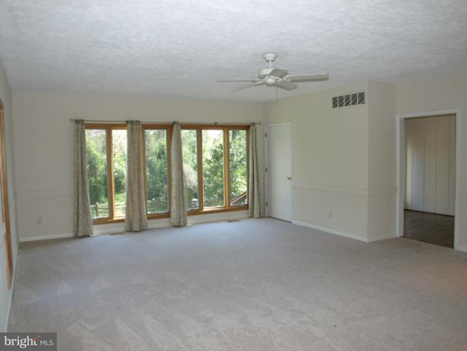 2527 Merrymans Mill Road Phoenix, MD 21131 - Photo 14 of 30 Family Room