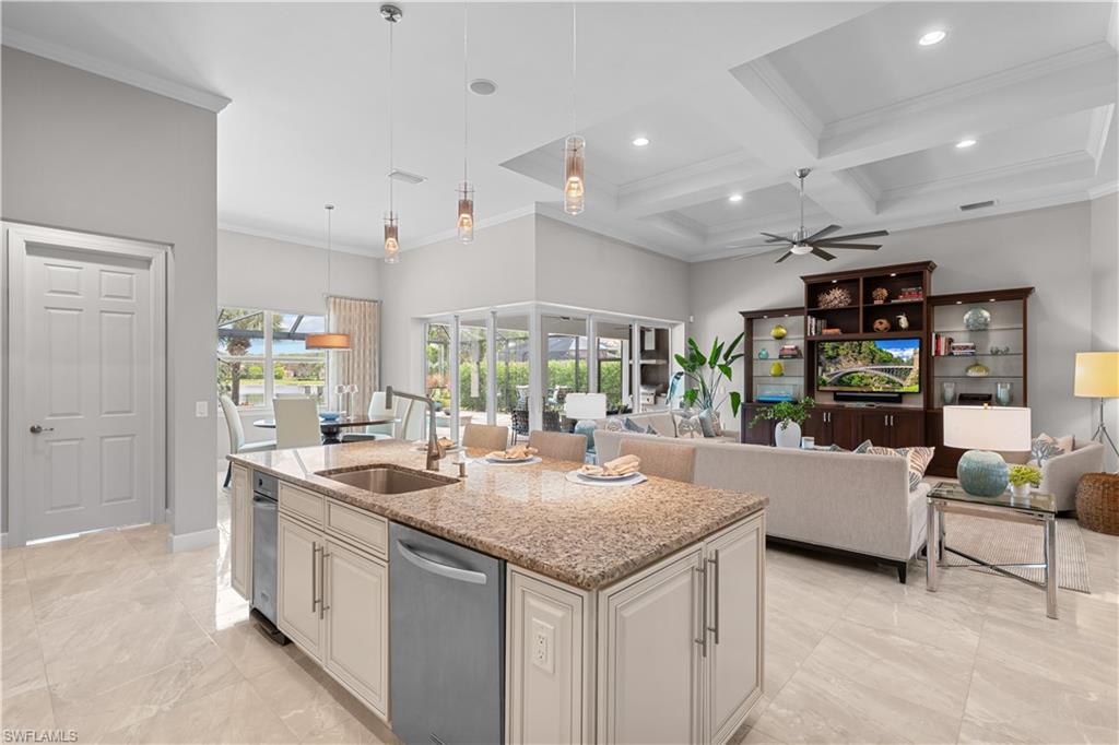 9052 Graphite Circle Naples, FL 34120 - Photo 12 of 48