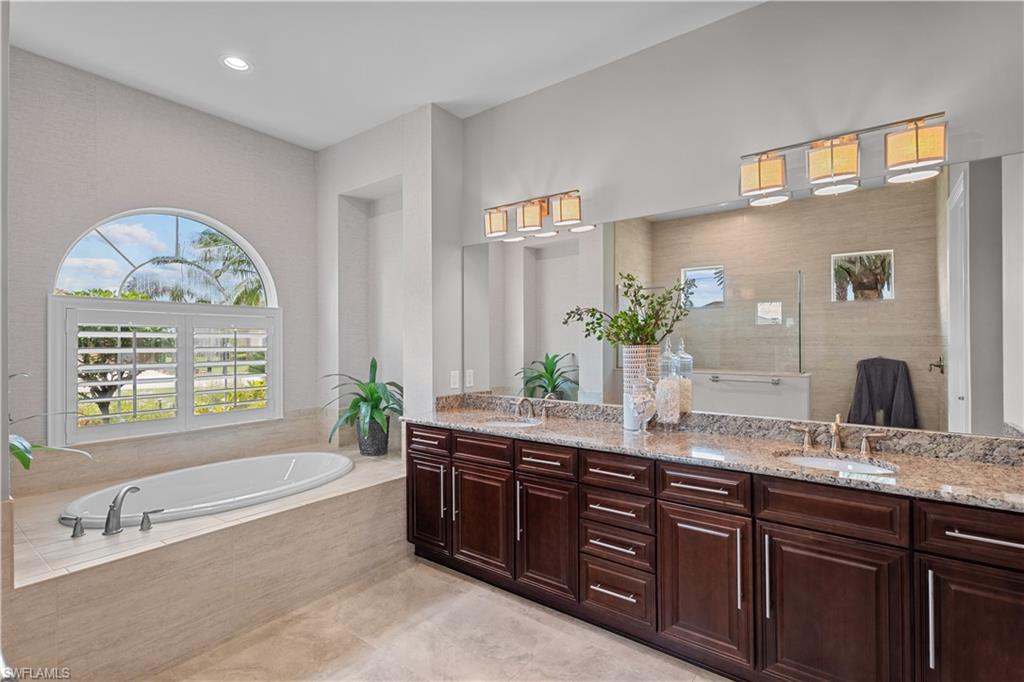 9052 Graphite Circle Naples, FL 34120 - Photo 22 of 48