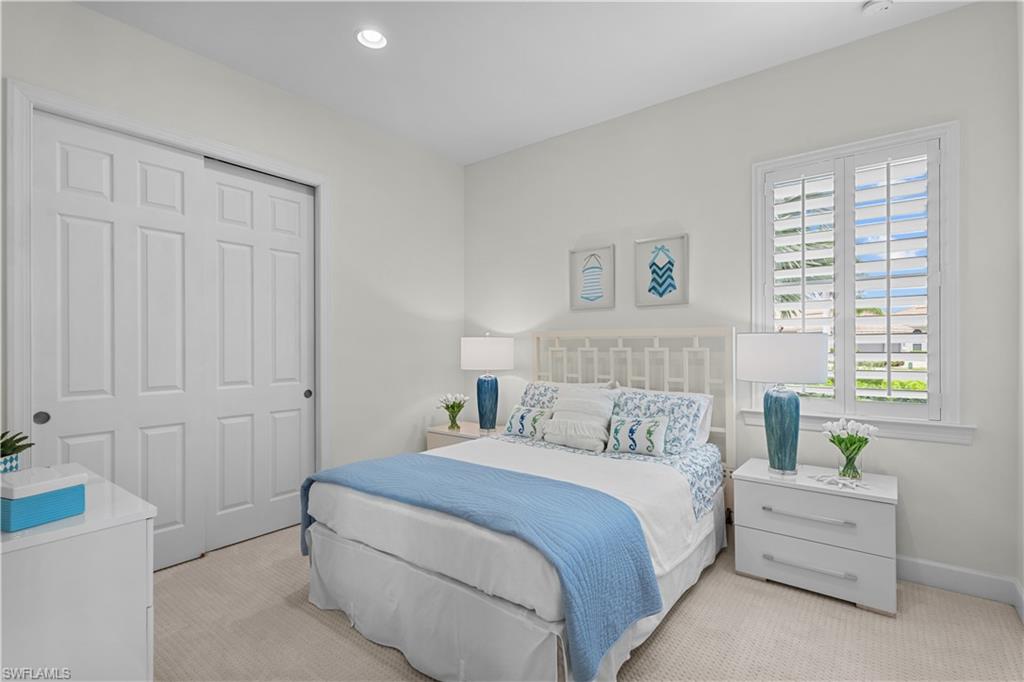 9052 Graphite Circle Naples, FL 34120 - Photo 27 of 48