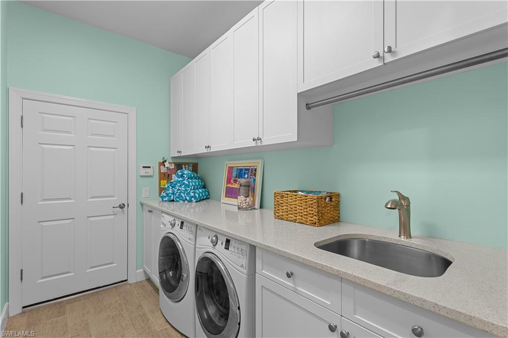 9052 Graphite Circle Naples, FL 34120 - Photo 31 of 48