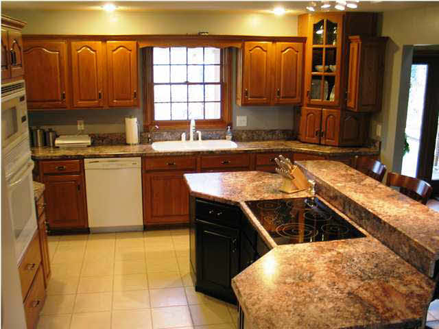 4200 West Division Road Jasper, IN 47546 - Photo 8 of 24 Gallery Image 8