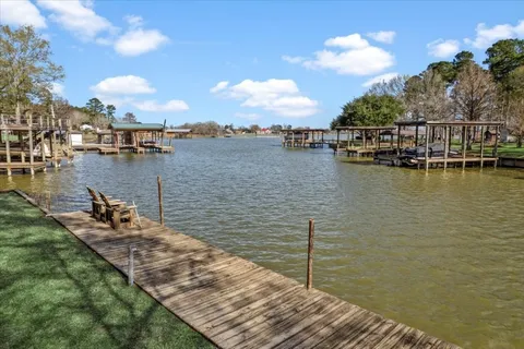 $244,900 | 61 Carolina Way, Huntsville, TX 77320