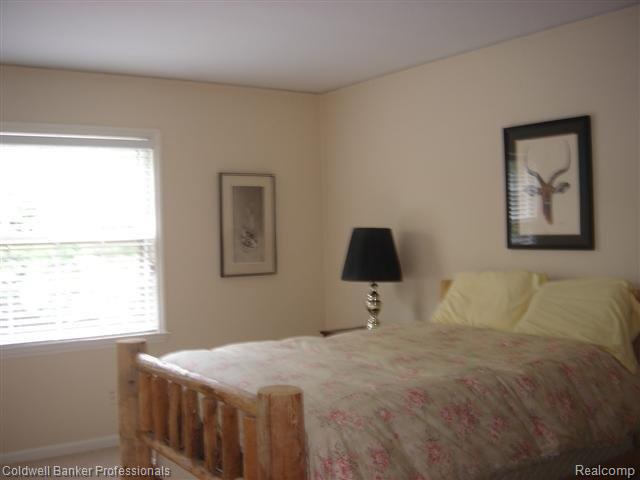 104 Stephens Road Grosse Pointe, MI 48236 - Photo 22 of 25 22