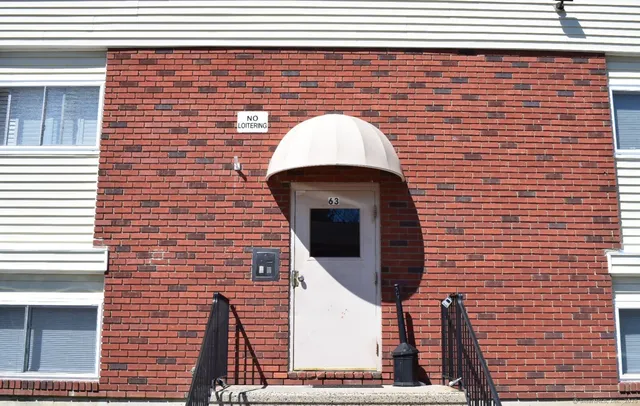 $1,600 | 63 Glade Street, Unit A1, West Haven, CT 06516