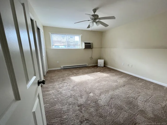 $1,600 | 63 Glade Street, Unit A1, West Haven, CT 06516