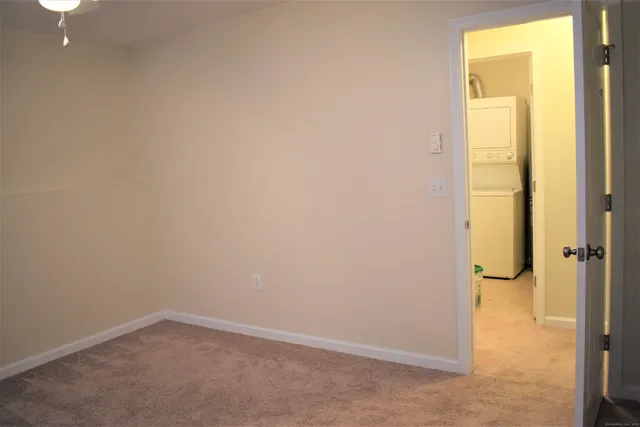 $1,600 | 63 Glade Street, Unit A1, West Haven, CT 06516