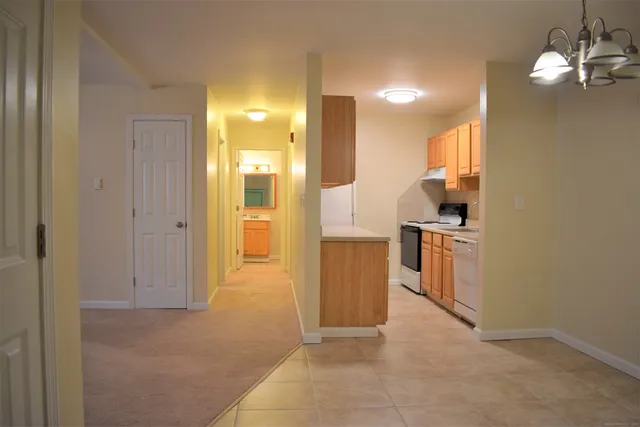 $1,600 | 63 Glade Street, Unit A1, West Haven, CT 06516