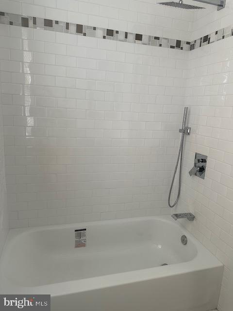 7418 Gunpowder Road Middle River, MD 21220 - Photo 12 of 29 View of new ceramic wall tile & tub