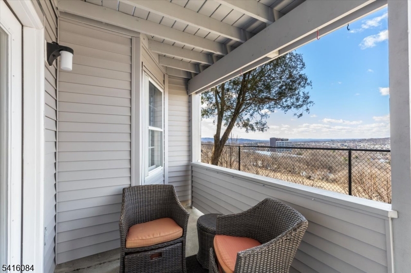 2 Crystal Lane Paterson, NJ 07501 - Photo 24 of 30