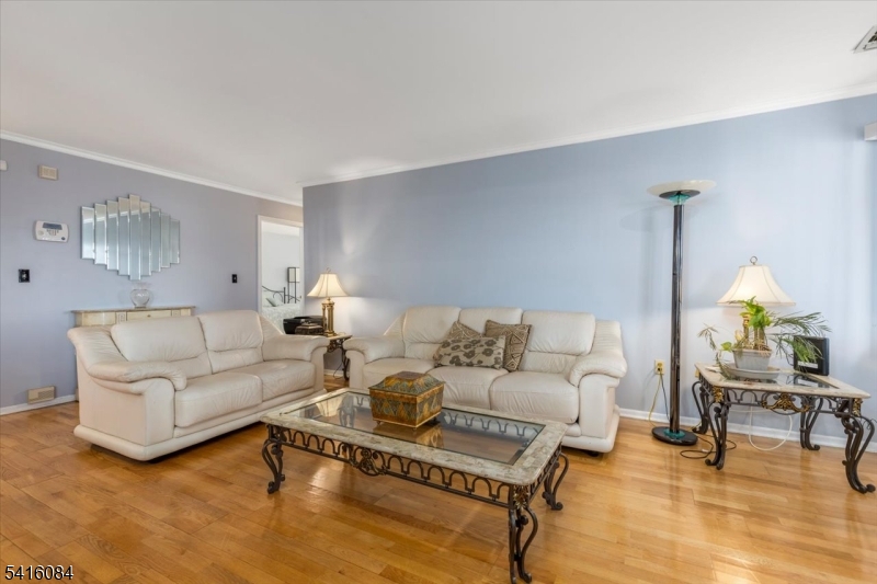 2 Crystal Lane Paterson, NJ 07501 - Photo 5 of 30