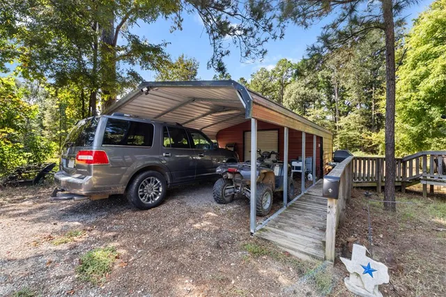 a view of a car in front of house