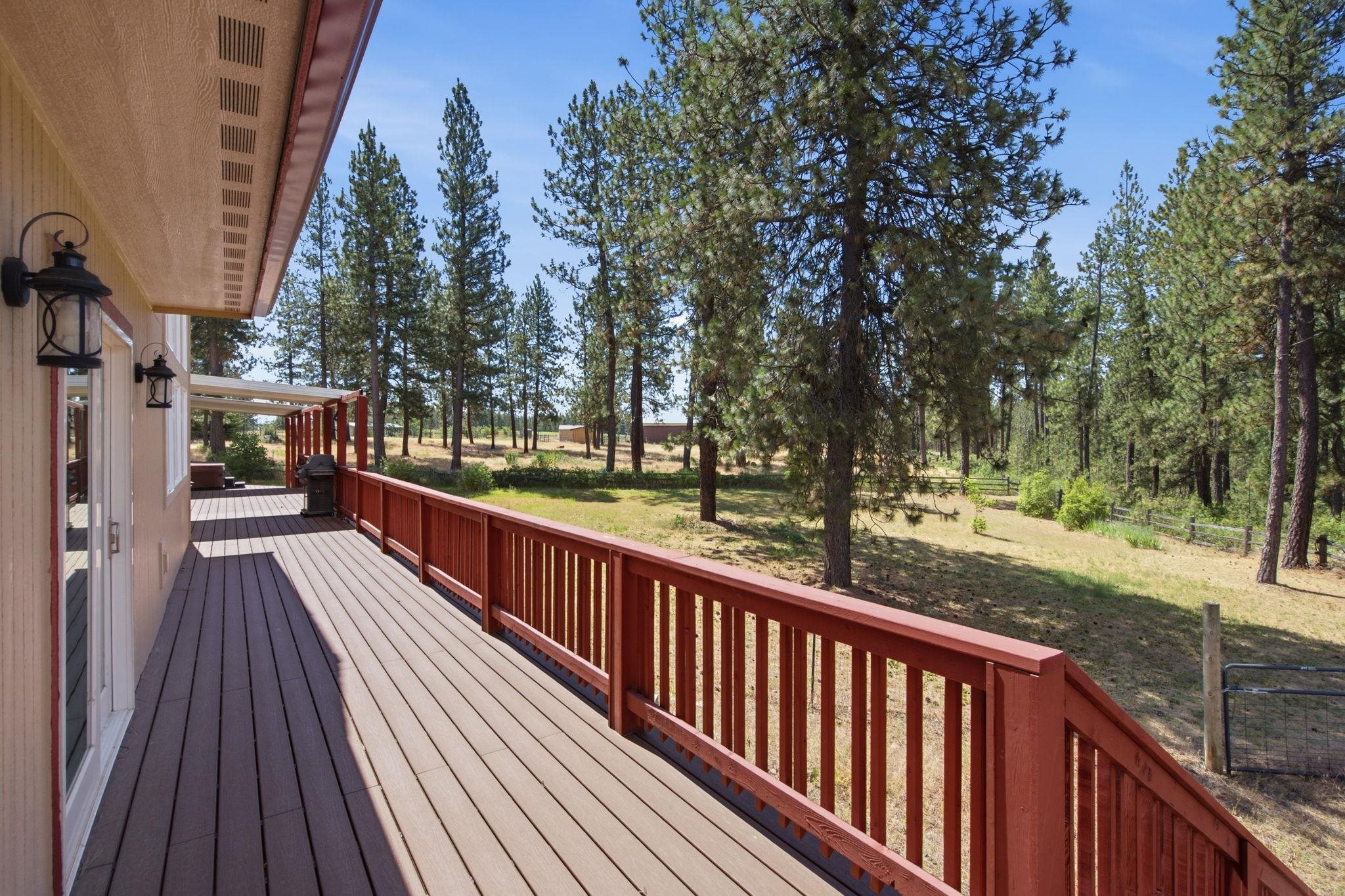 12912 East Gibbs Road Mica, WA 99023 - Photo 31 of 49