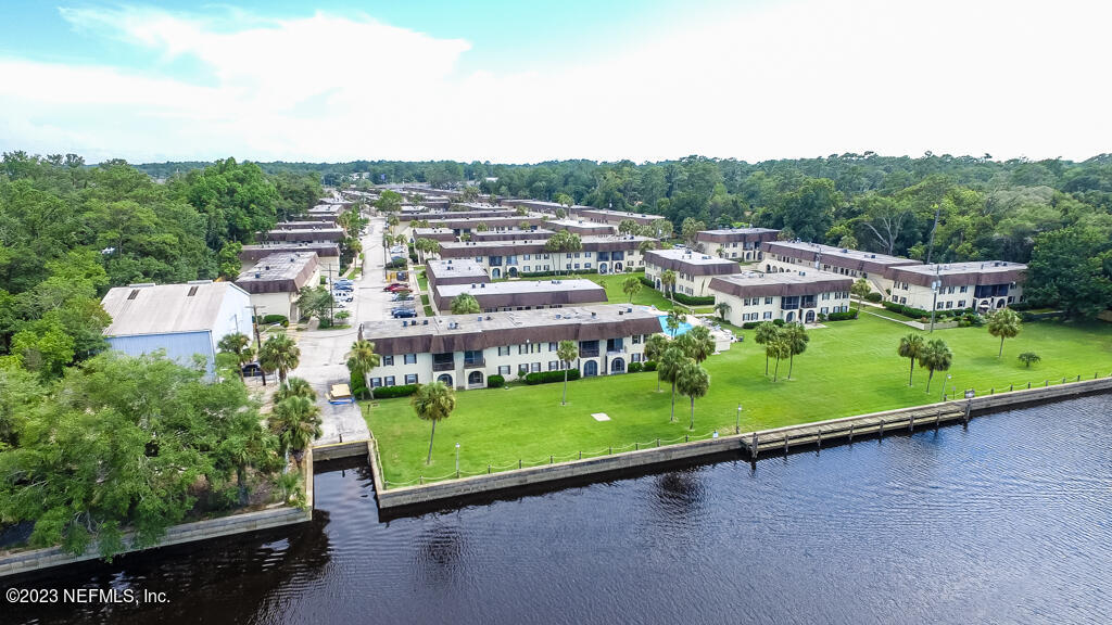 1735 El Camino Road, Unit 5 Jacksonville, FL 32216 - Photo 23 of 32 an aerial view of residential house and outdoor space