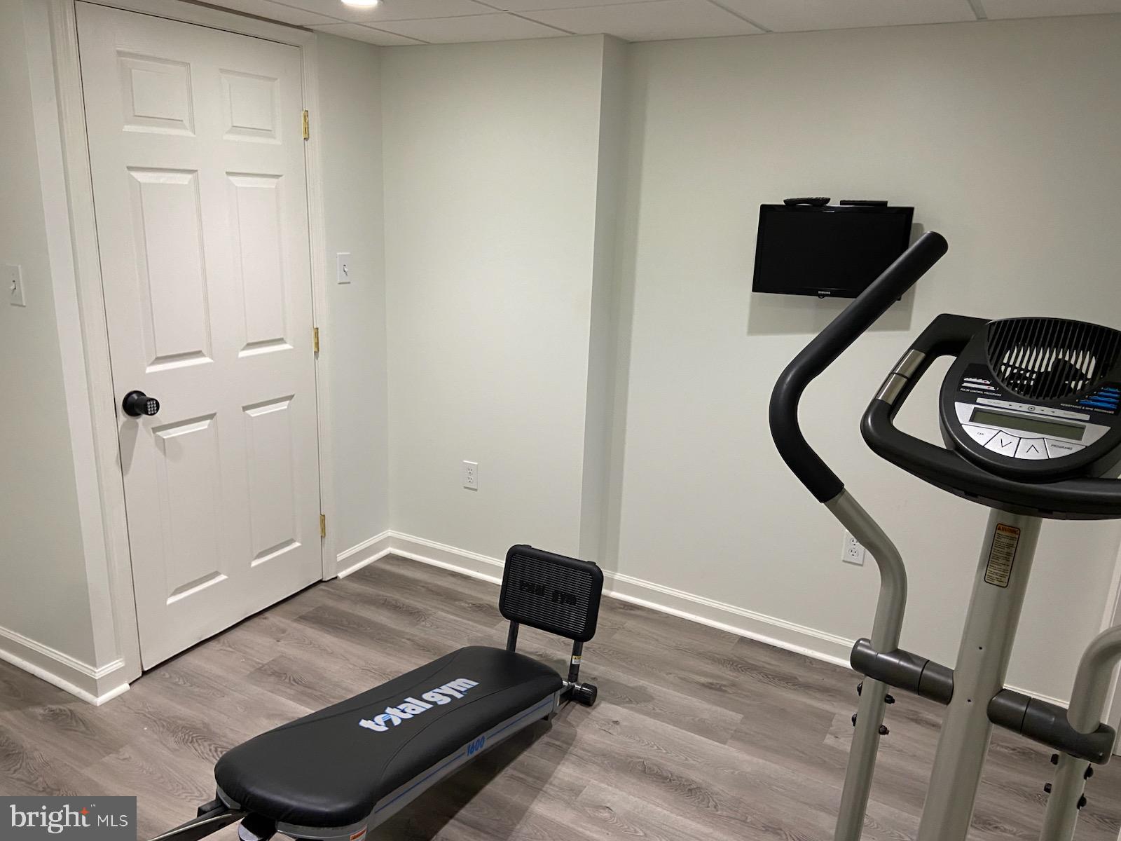 271 Ogden Farm Road Moorefield, WV 26836 - Photo 20 of 50 a view of a workspace with furniture and a mirror